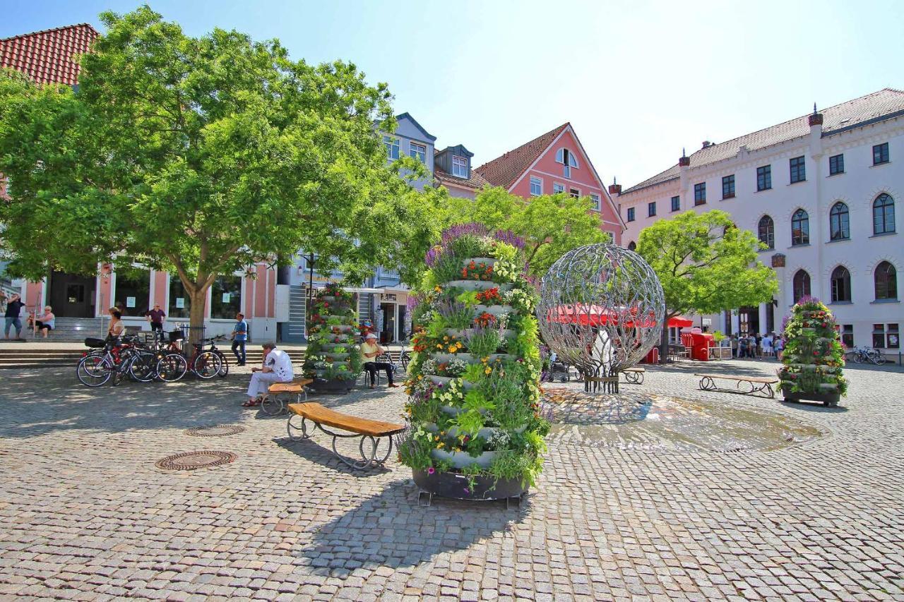 Ferienhaus Waren See 7581 Warenshof Bagian luar foto